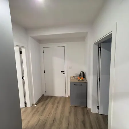 карина - Gasthof Ognyanovo (Blagoevgrad)